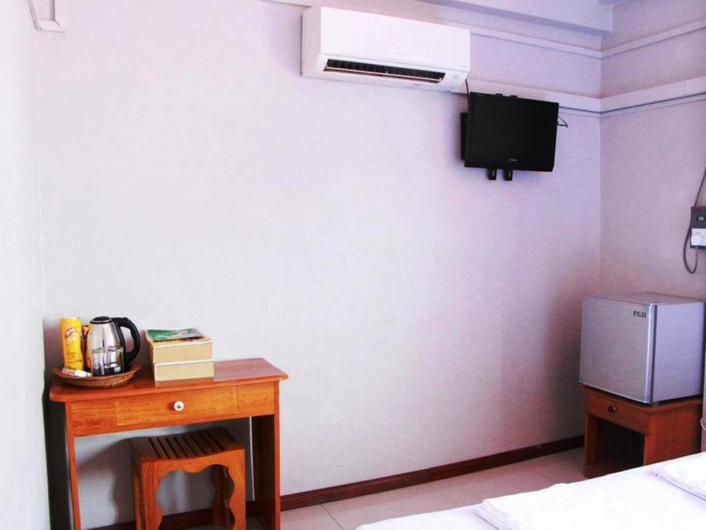 Myit Sone Hotel Mandalaj Kültér fotó