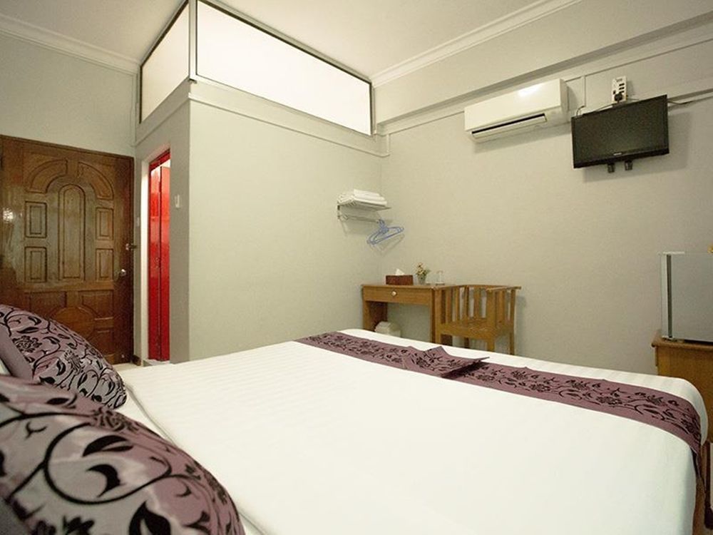 Myit Sone Hotel Mandalaj Kültér fotó